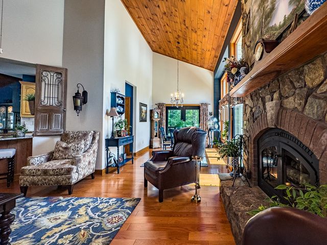 59 Cabin Run Lane, Murphy, NC 28906