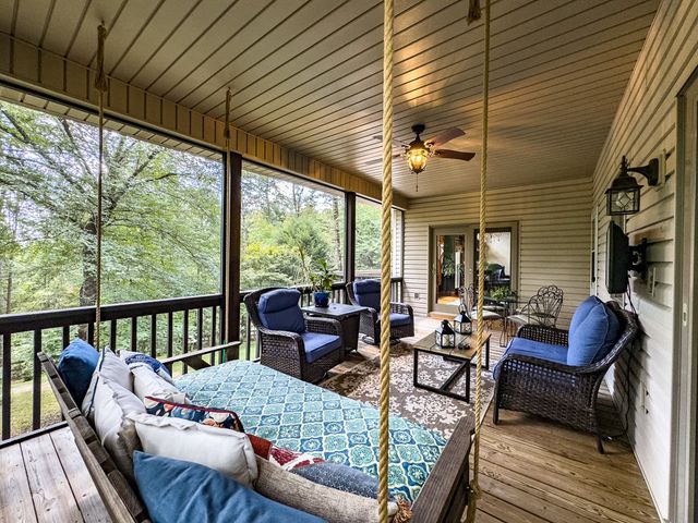 59 Cabin Run Lane, Murphy, NC 28906