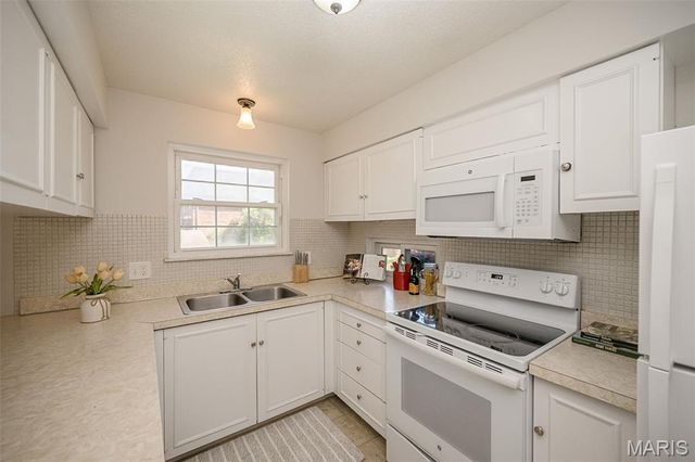 11816 Cresta Verde Drive D, St Louis, MO 63146