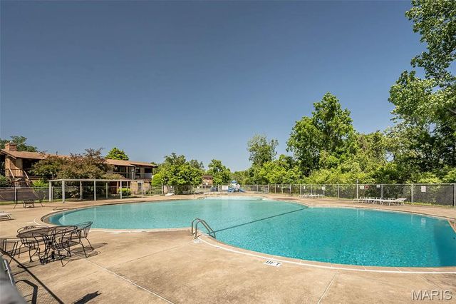 11816 Cresta Verde Drive D, St Louis, MO 63146