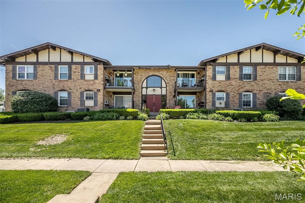 11816 Cresta Verde Drive D, St Louis, MO 63146
