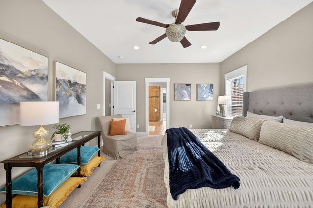 4852 Ash Hill Rd, Spring Hill, TN 37174