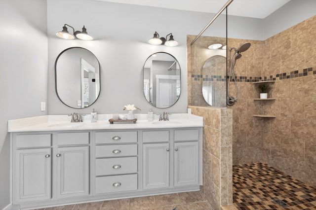 4852 Ash Hill Rd, Spring Hill, TN 37174