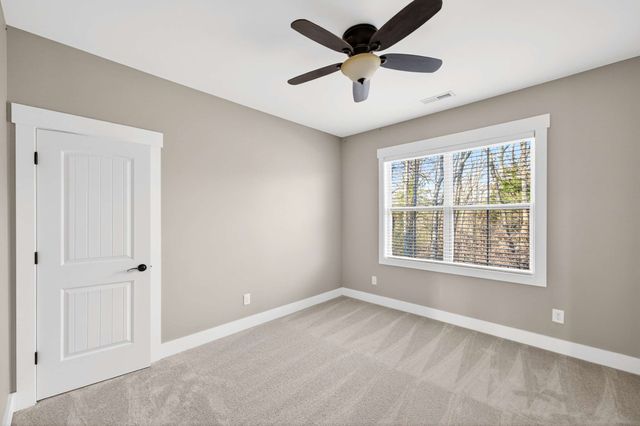 4852 Ash Hill Rd, Spring Hill, TN 37174