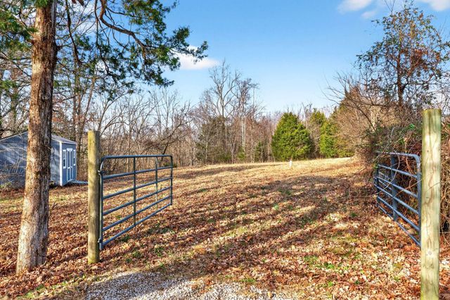 4852 Ash Hill Rd, Spring Hill, TN 37174