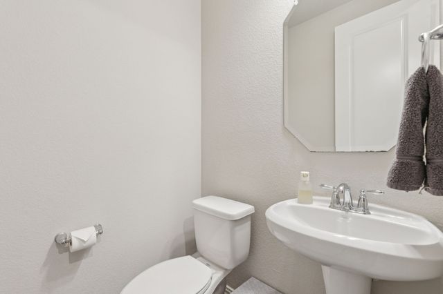 2015 Tawakoni Drive, Irving, TX 75062