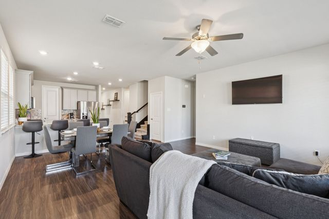 2015 Tawakoni Drive, Irving, TX 75062