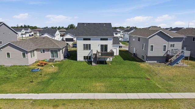 6684 Toronto Drive S, Fargo, ND 58104