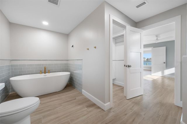 6331 4TH PALM POINT, St Pete Beach, FL 33706