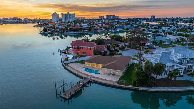 6331 4TH PALM POINT, St Pete Beach, FL 33706