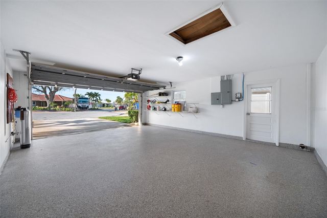 6331 4TH PALM POINT, St Pete Beach, FL 33706