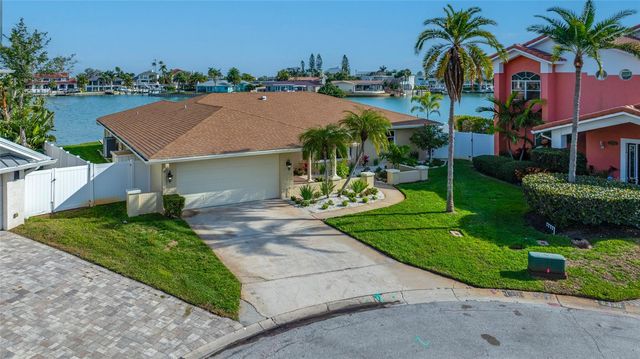 6331 4TH PALM POINT, St Pete Beach, FL 33706