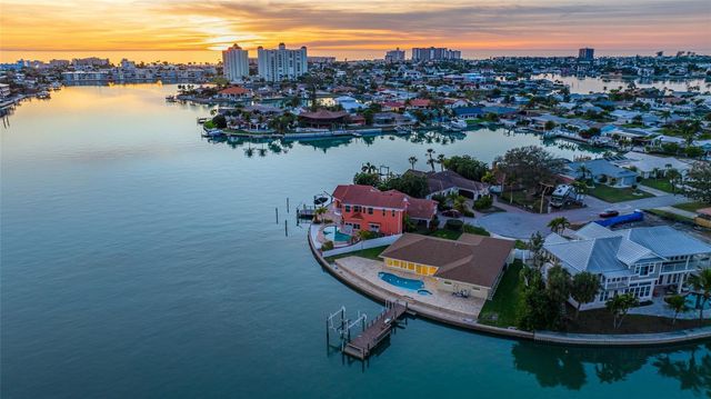 6331 4TH PALM POINT, St Pete Beach, FL 33706