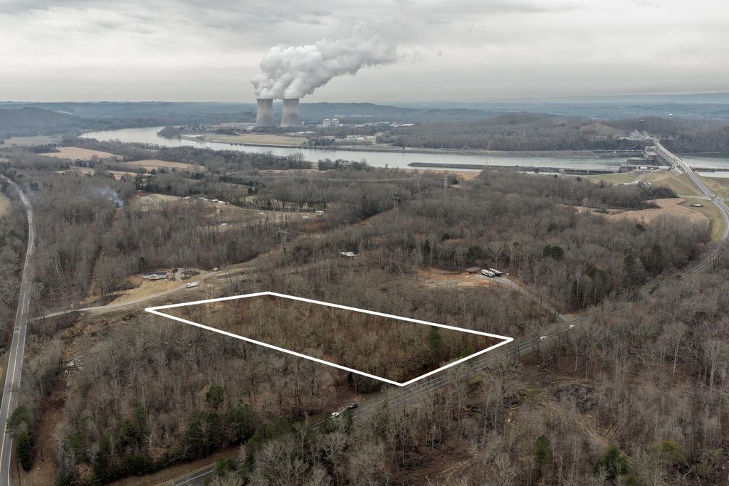 356 Tennessee 68, Decatur, TN 37322