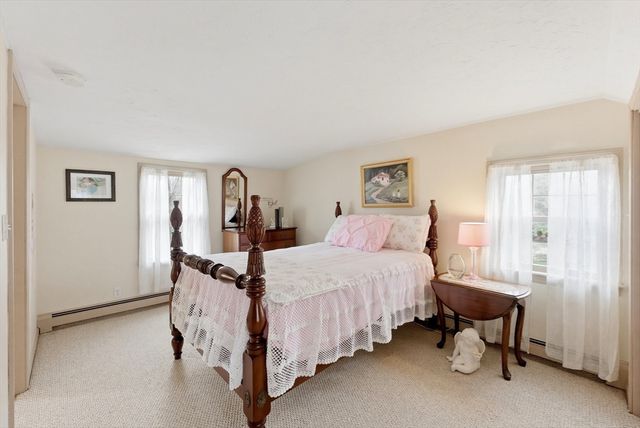 770 Rocky Hill Rd, Plymouth, MA 02360