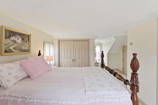 770 Rocky Hill Rd, Plymouth, MA 02360