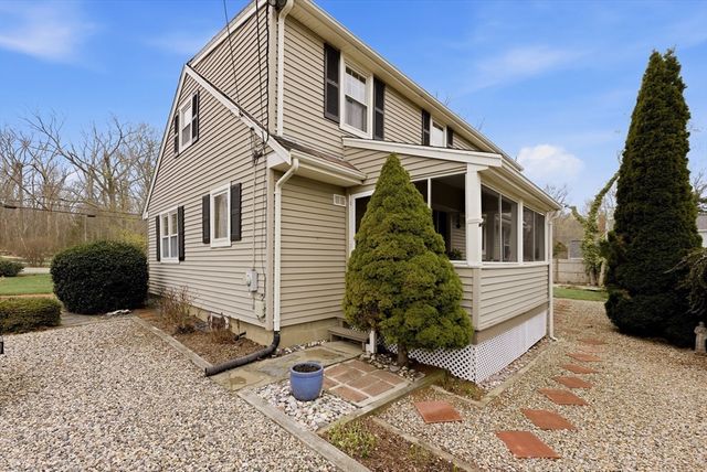 770 Rocky Hill Rd, Plymouth, MA 02360