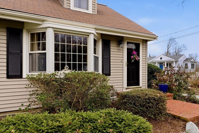 770 Rocky Hill Rd, Plymouth, MA 02360