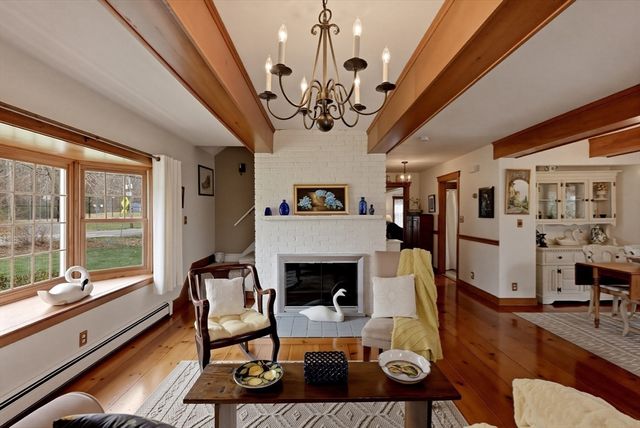 770 Rocky Hill Rd, Plymouth, MA 02360