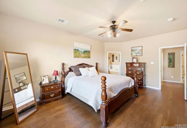 17132 Bandera Rd, Helotes, TX 78023