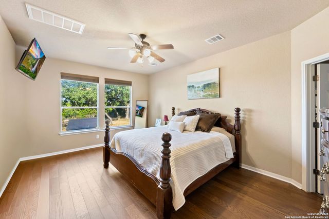 17132 Bandera Rd, Helotes, TX 78023