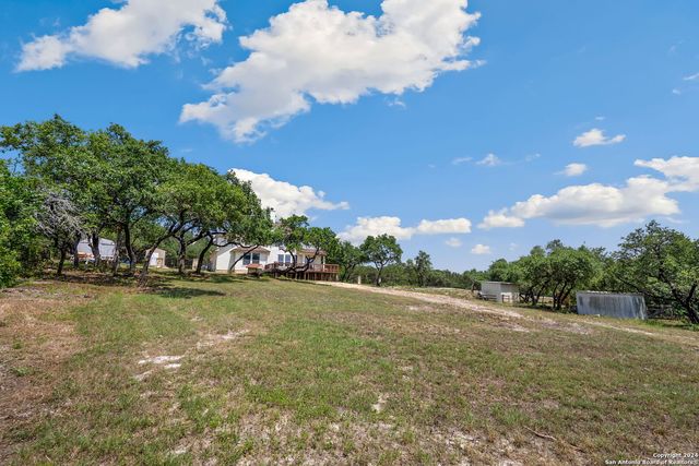 17132 Bandera Rd, Helotes, TX 78023