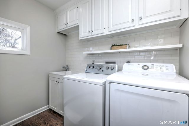 40 Yale Street, Stratford, CT 06615