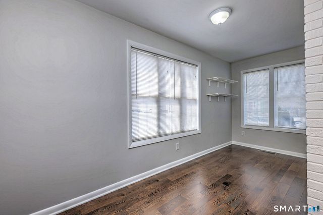 40 Yale Street, Stratford, CT 06615