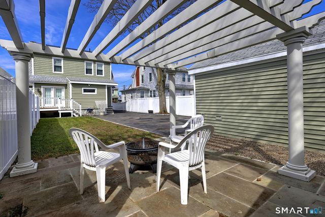 40 Yale Street, Stratford, CT 06615
