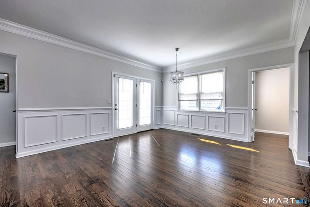 40 Yale Street, Stratford, CT 06615