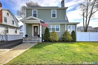 40 Yale Street, Stratford, CT 06615