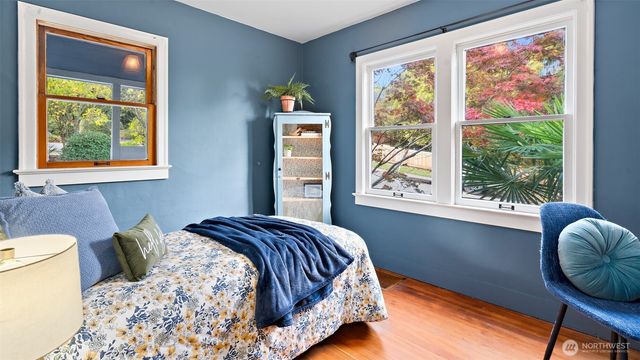 3211 Porter Street, Bremerton, WA 98312