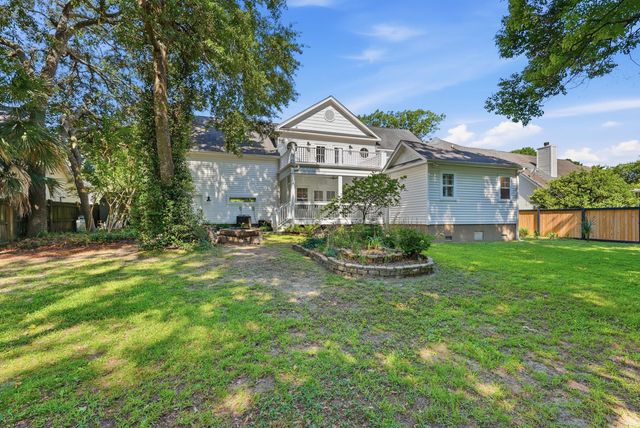 629 Bridlewood Lane, Mount Pleasant, SC 29464