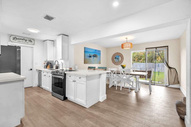 731 W Ilex Drive, West Palm Beach, FL 33403