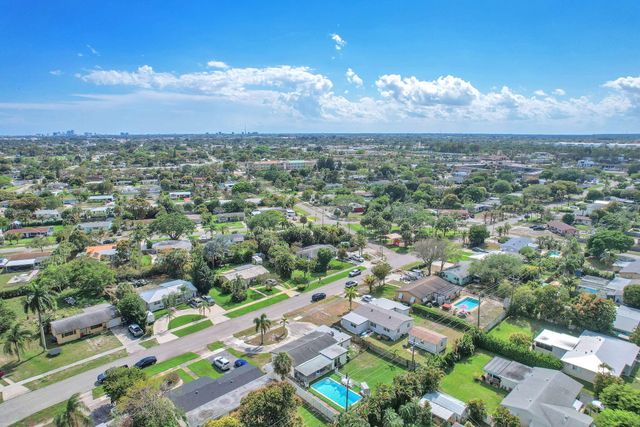 731 W Ilex Drive, West Palm Beach, FL 33403