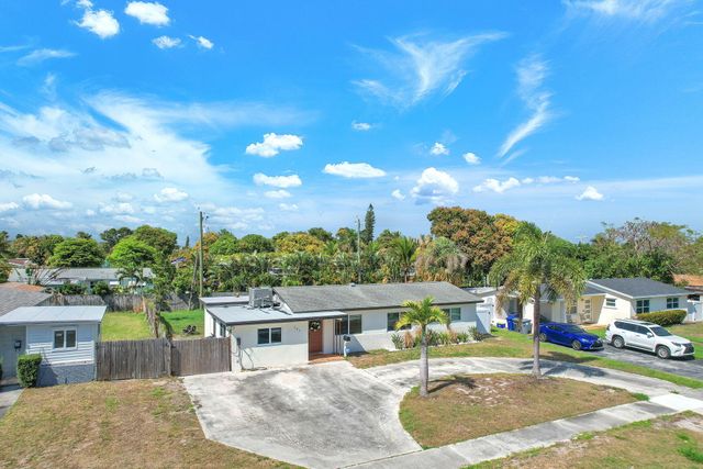 731 W Ilex Drive, West Palm Beach, FL 33403