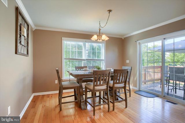 154 MAPLETON BLVD, Harrisburg, PA 17112
