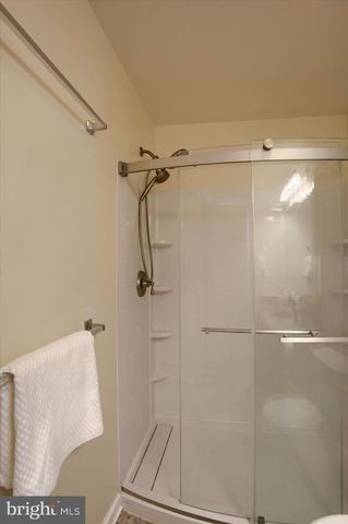 154 MAPLETON BLVD, Harrisburg, PA 17112
