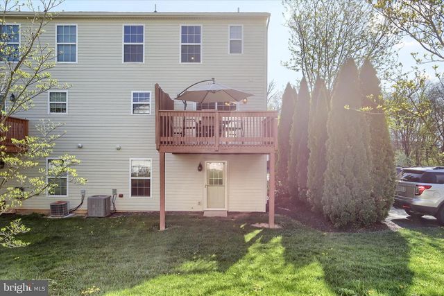 154 MAPLETON BLVD, Harrisburg, PA 17112