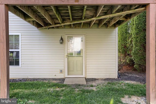 154 MAPLETON BLVD, Harrisburg, PA 17112