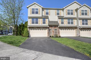 154 MAPLETON BLVD, Harrisburg, PA 17112
