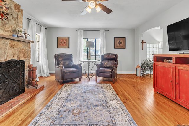 1130 Bartholomae Street, Seguin, TX 78155