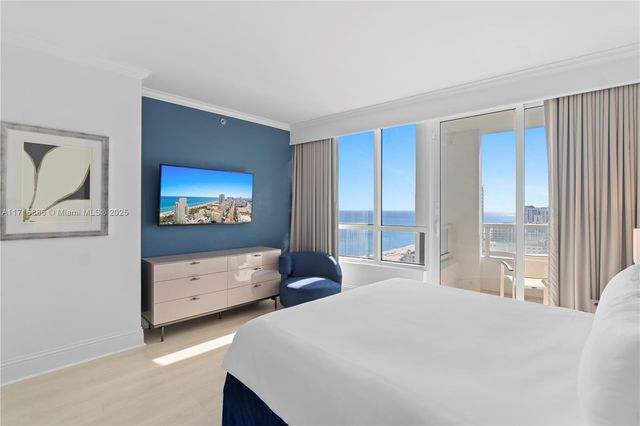 4401 Collins Ave 2104, Miami Beach, FL 33140