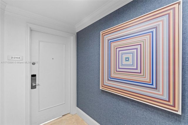 4401 Collins Ave 2104, Miami Beach, FL 33140