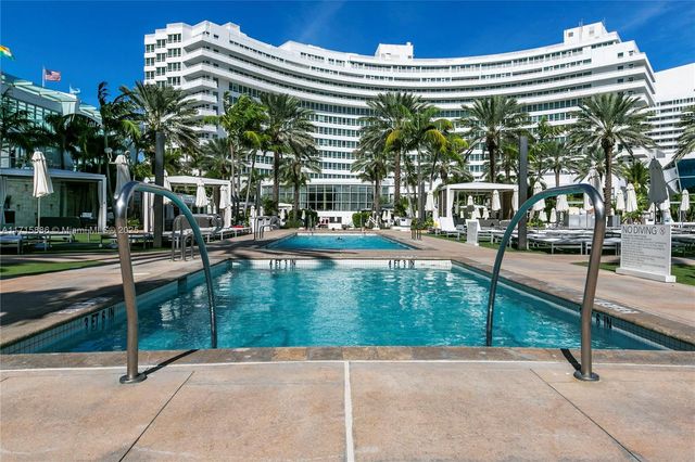 4401 Collins Ave 2104, Miami Beach, FL 33140