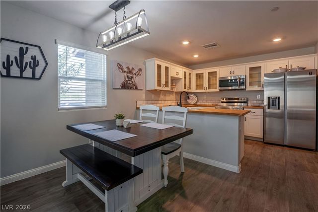 12267 Desert Light Road 4, Las Vegas, NV 89183