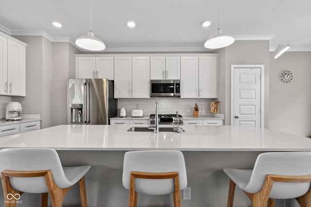 11571 Huffington Street, Carmel, IN 46032