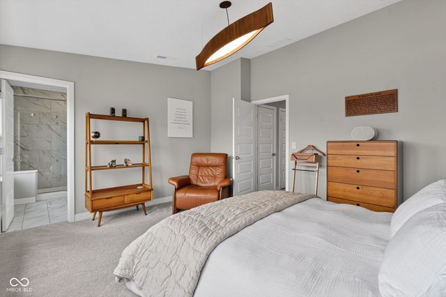 11571 Huffington Street, Carmel, IN 46032