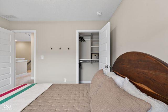 11571 Huffington Street, Carmel, IN 46032