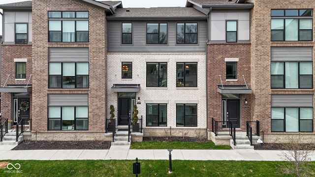 11571 Huffington Street, Carmel, IN 46032